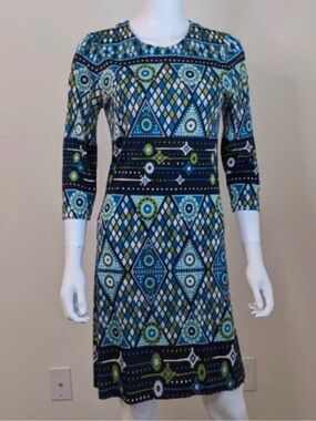 Tory Burch green and blue 100% silk geometric dress featuring 3/4 sleeves.